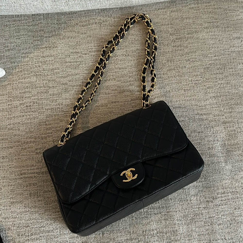 Caviar Quilted Medium Double Flap Black